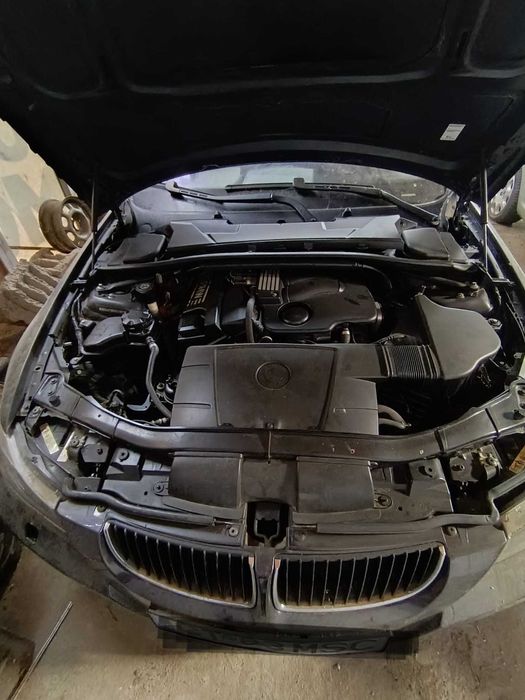 BMW 320i 2006 Automată + GPL