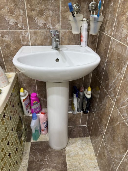 Продается санузел и кухоный гарнитур