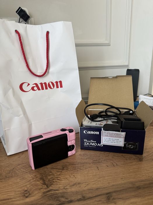 Фотоаппарат Canon Sx740 Hs