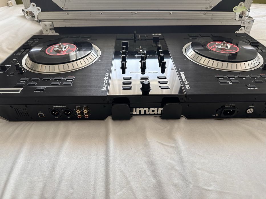 Vand consola Dj Numark NS 7