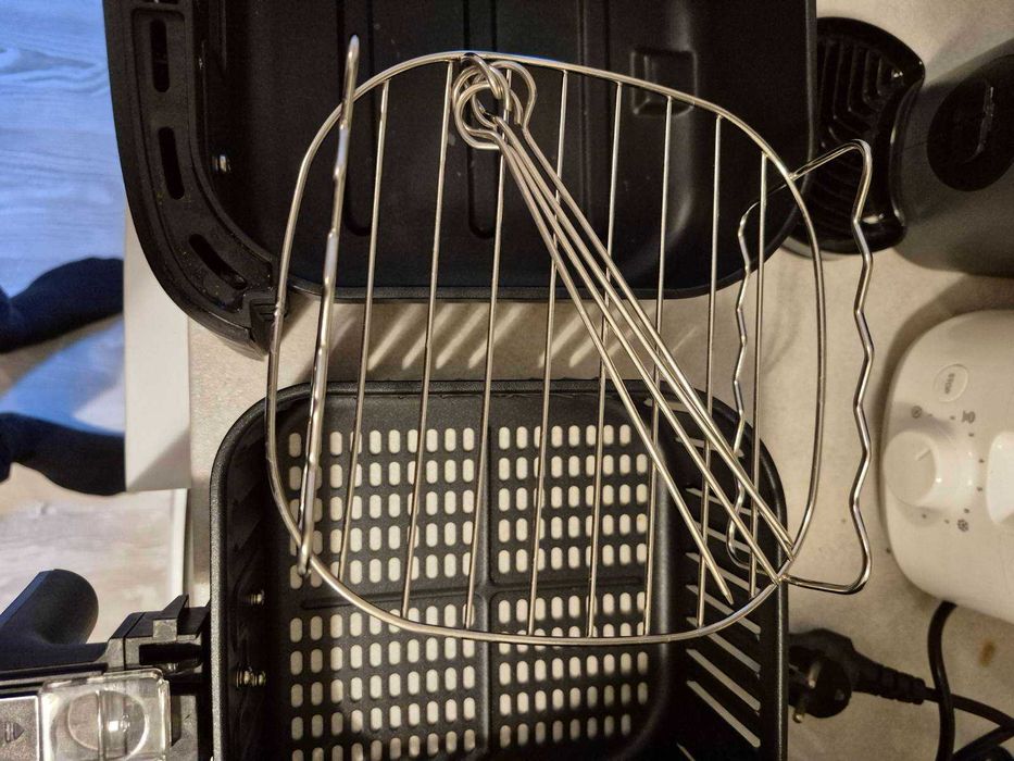 Фритюрник с горещ въздух Cosori Premium, AirFryer, 3.5 L, 1500 W