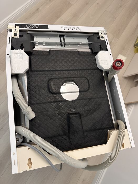 Masina de spalat vase Piramis