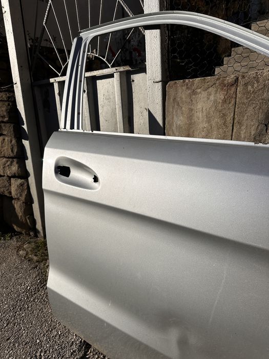 С ЩЕТА! Предна дясна врата Mercedes GLE/ML W166