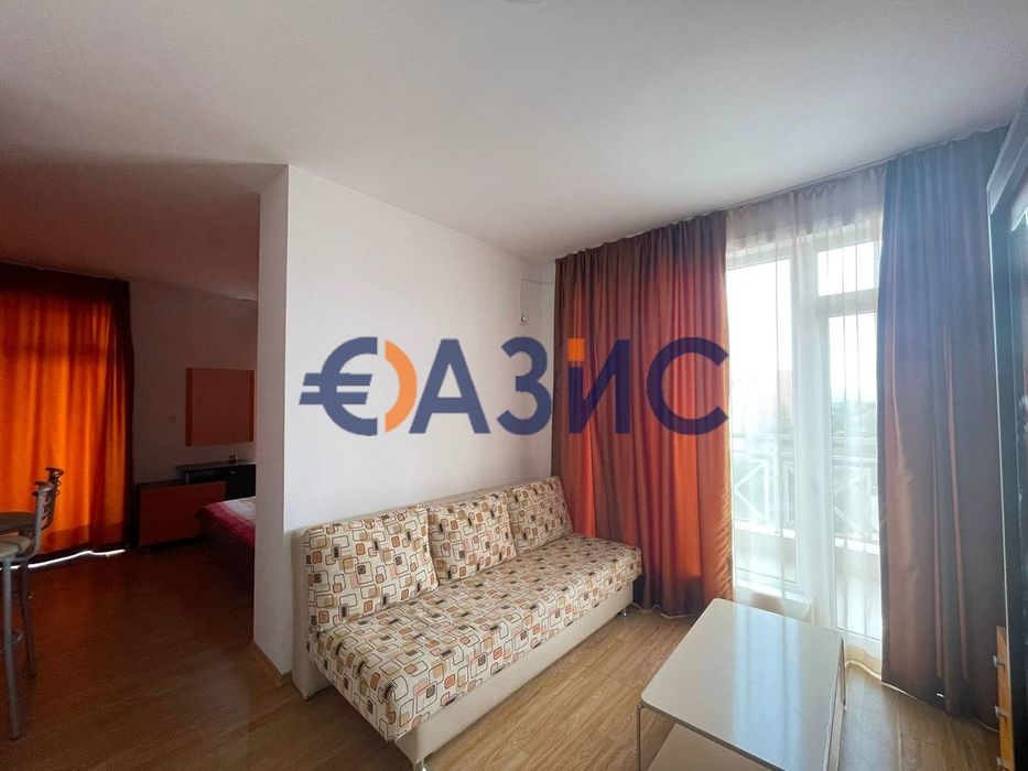 Продава се Едностаен апартамент в к.к. Слънчев бряг - 45 кв.м за 550 €/кв.м - Снимка #3