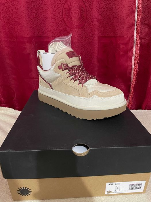 Ghete UGG Lowmel bej