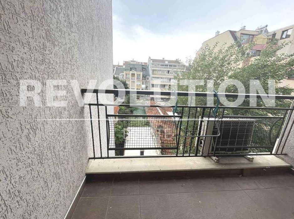 Дава се под наем Двустаен апартамент в Варна, Окръжна болница - 65 кв.м за 600 € - Снимка #4