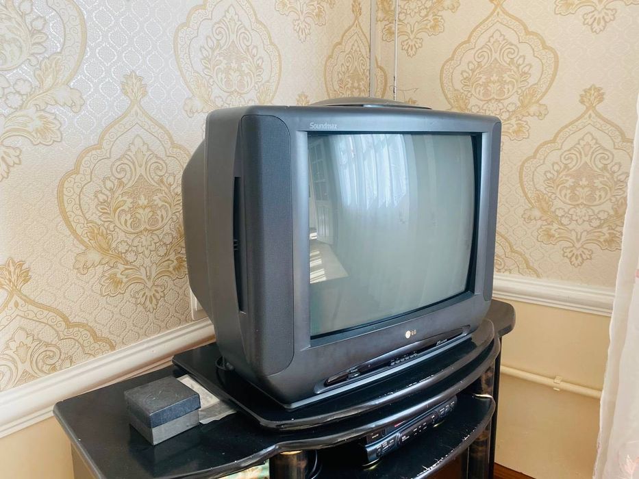 Продается Телевизор ЛГ