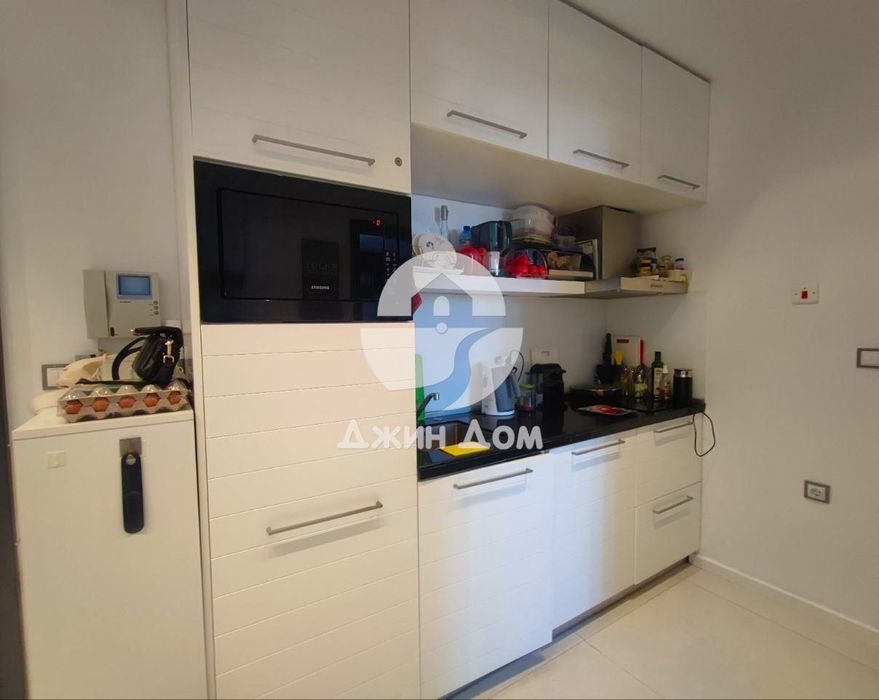 Продава се Двустаен апартамент в Созопол - 79 кв.м за 2406 €/кв.м - Снимка #3