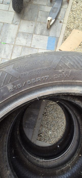 Goodyear 215 55 r17 98w