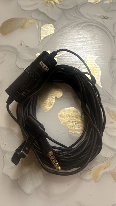 Проводная петличка BOYA