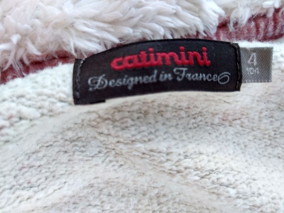 Продам детскую кофту Франция ,4-5лет