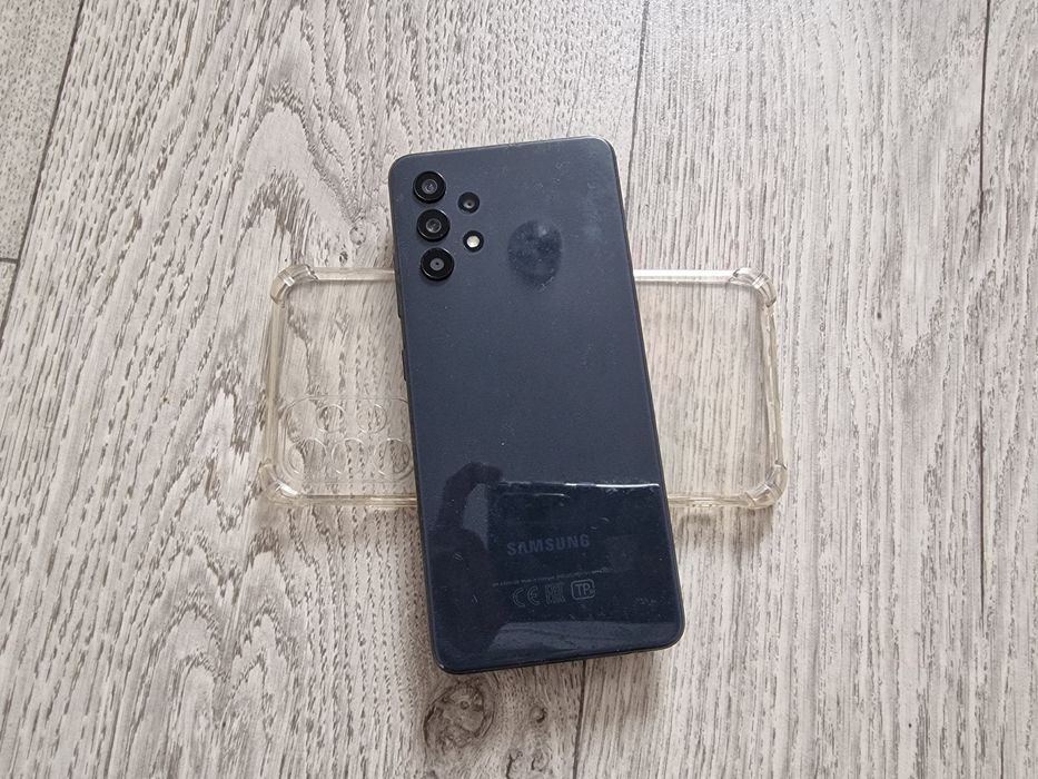 Продам телефон Samsung Galaxy A32 4/64GB!