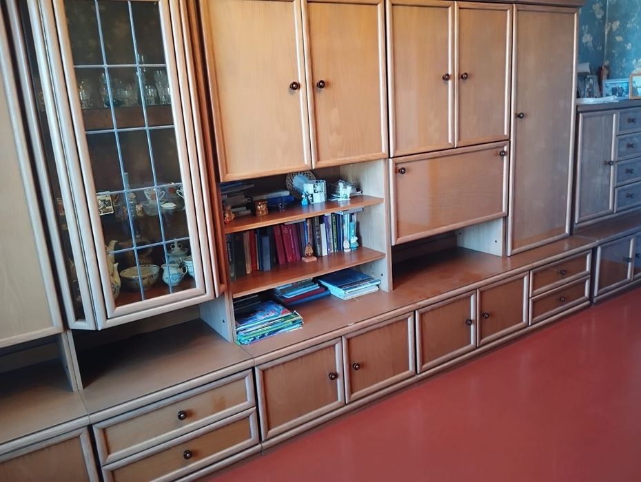 Продам срочно Стенка