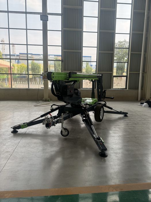 Ножничный подъемник