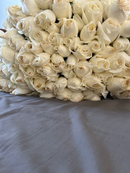 Б/у  Цветы 101 роза белье