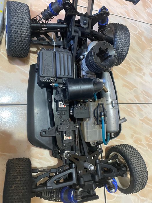 Automodel RC Nitro KYOSHO Inferno NEO
