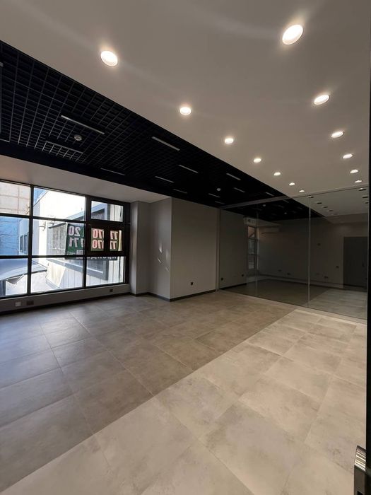 Сдаётся Премиальное Помещение в Центрет 350м2 Хамид Олимжон(N173)