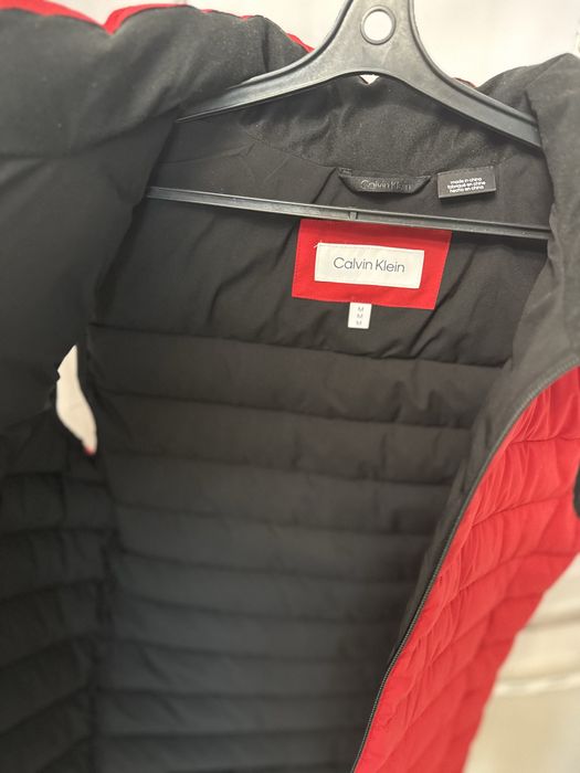 Жилетка от Calvin Klein