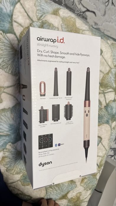 Dyson Airwrap.Id straight+wavy