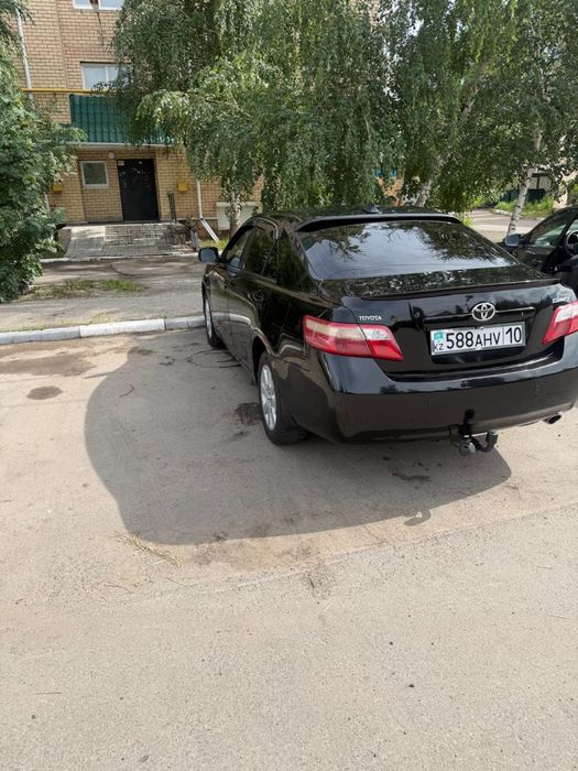 Срочно продается Toyota Camry!