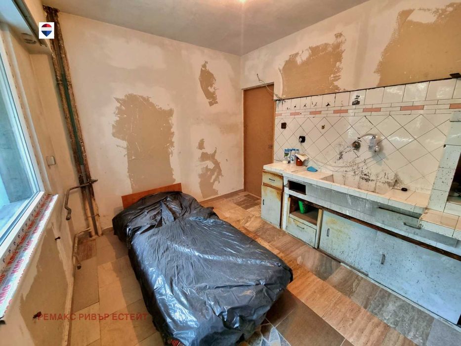 Тристаен апартамент за продажба кв. Възраждане