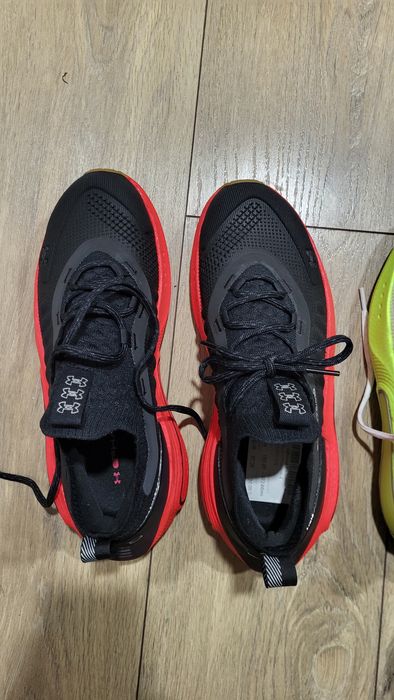 UNDER  ARMOUR  2 броя нови