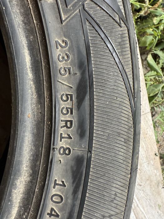 235 55 R18 Одиночная шина. Шины