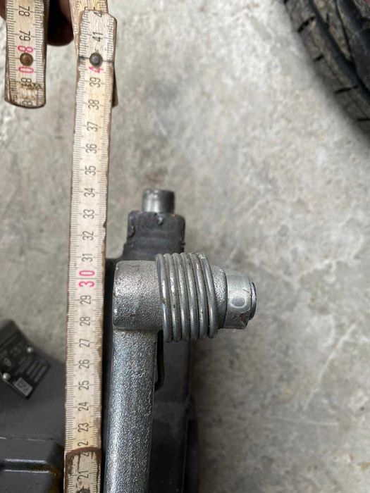 Cupla carlig remorcare automat pt tractor 33.7, 39 cm 31 cm latime