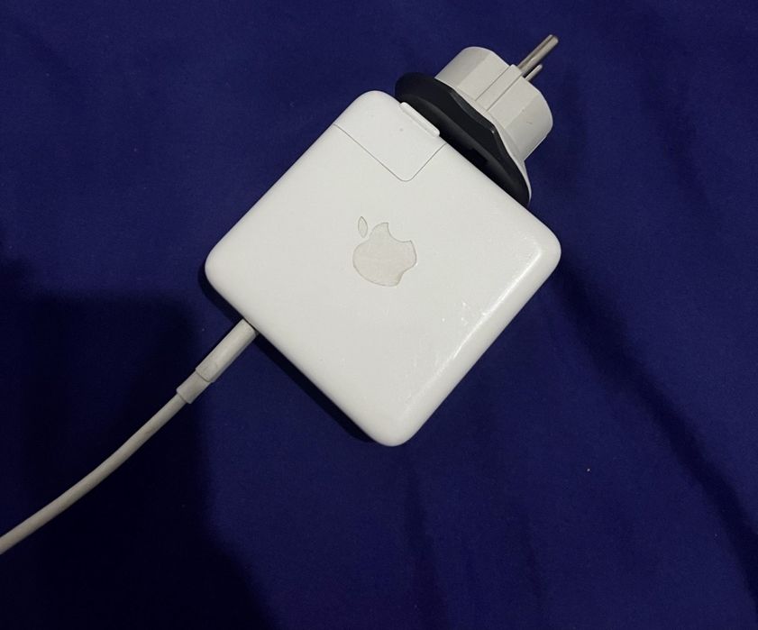 Продается Macbook PRO
