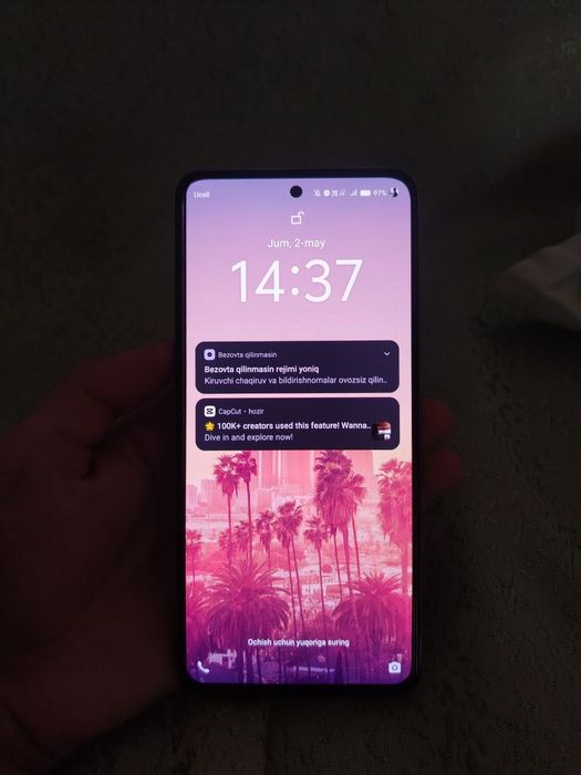 VIVO v40 lite 256 / 12 gb