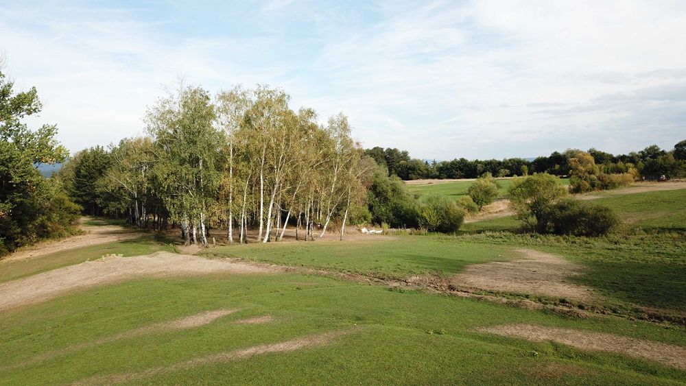 Продава се Парцел в Разлог - 4400 кв.м за 32 €/кв.м - Снимка #6