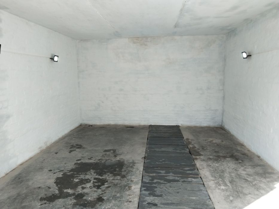 Гараж на 2 машины высокие ворота