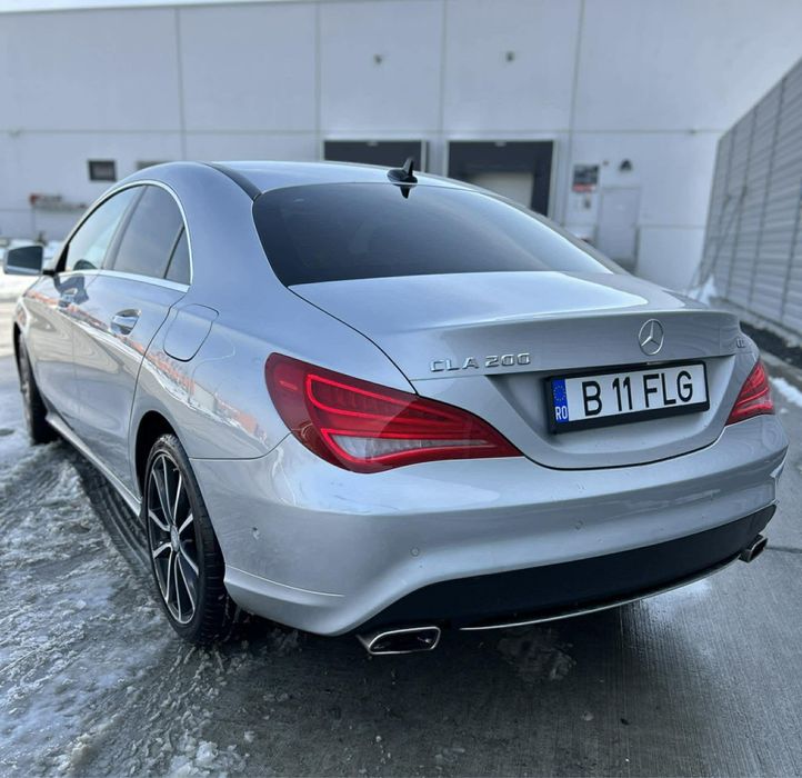 Mercedes Benz CLA