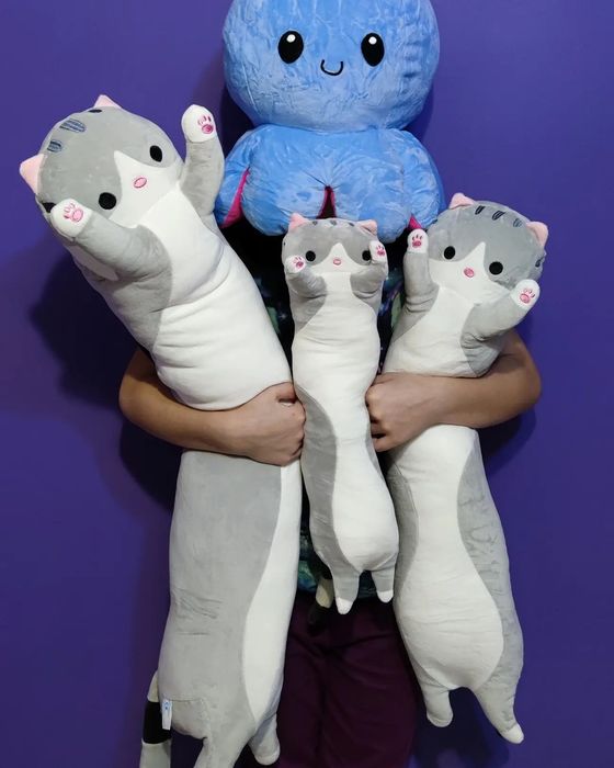 В наличии игрушка подушка Кот Батон