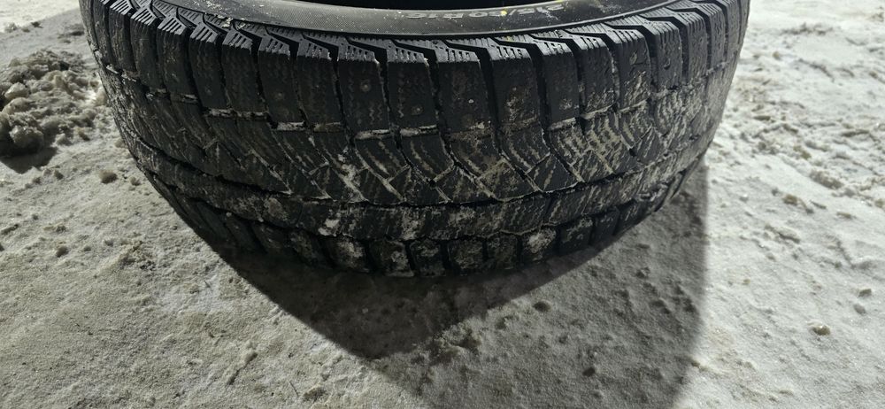 Продаю б/у резину