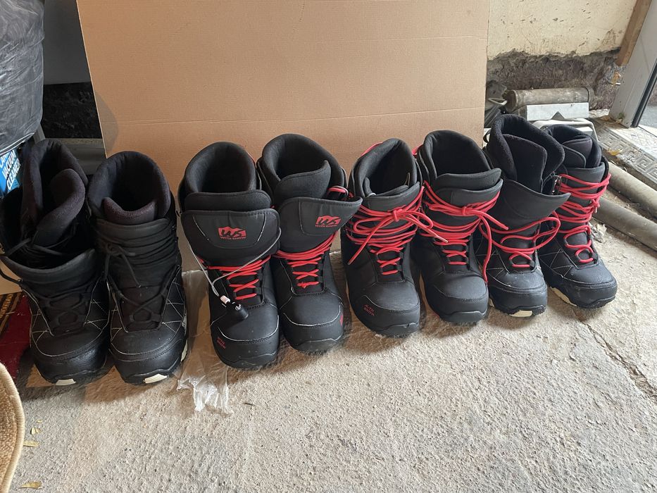 Сноуборд и ботинки