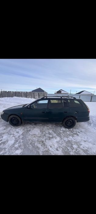 Тайота  Карина е