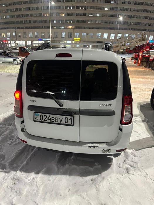 Продам ларгус срочно