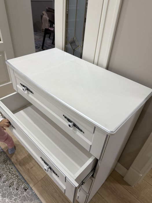 Продаётся комод для спальни