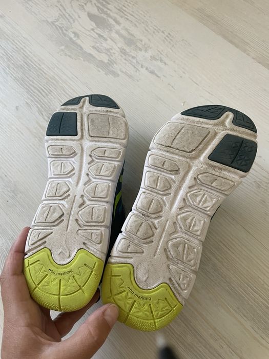 Детски мататонки с велкро номер 33+ подарък маратонки Adidas