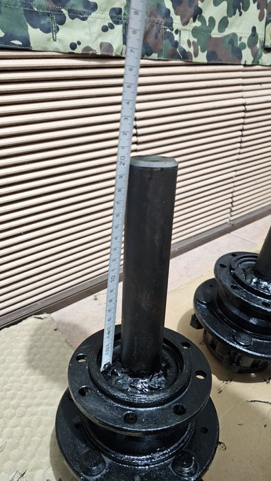 Vand  Butuci ARO cu rulmenti conici