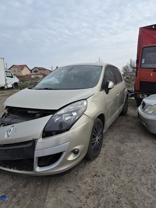 Renault grand scenic  2009 avariat bucuresti
