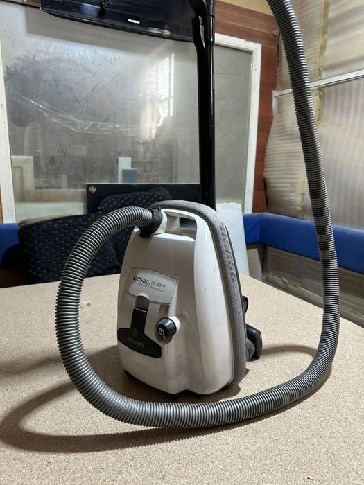 Продам пылесос Bork