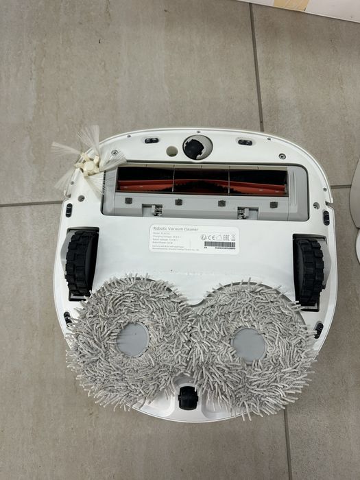 Aspirator robot Dreame W10 Pro, 4 L, Conectivitate Wi-fi,