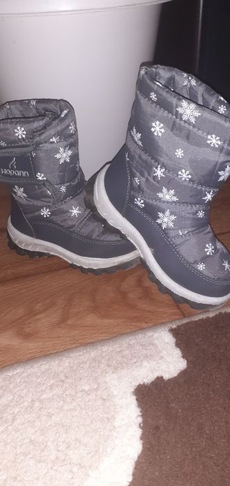 Продам обувь на мальчика