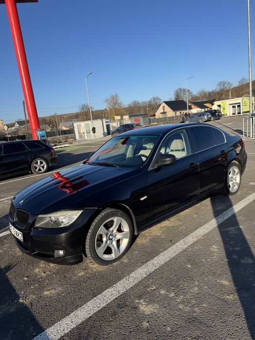 BMW 3 Series 2011 — imagine 2