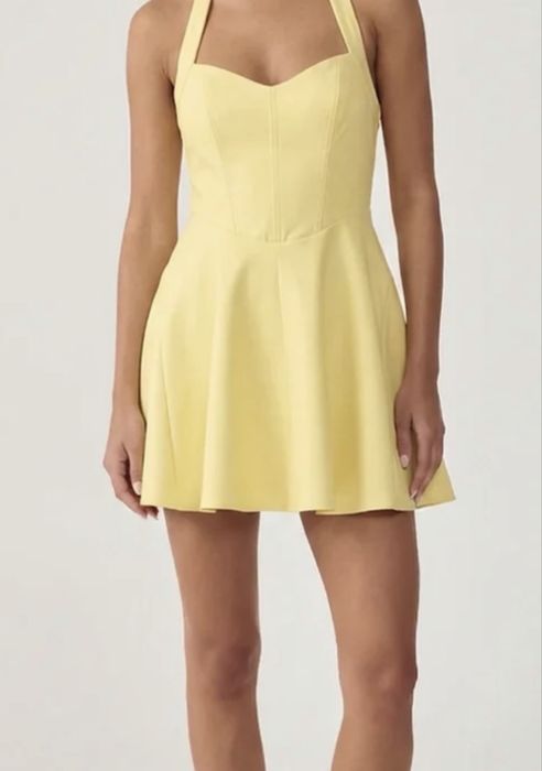 Жълта рокля ZARA