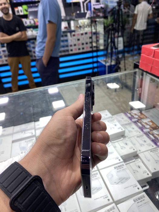 Срочно продам Iphone 14про (128гб)