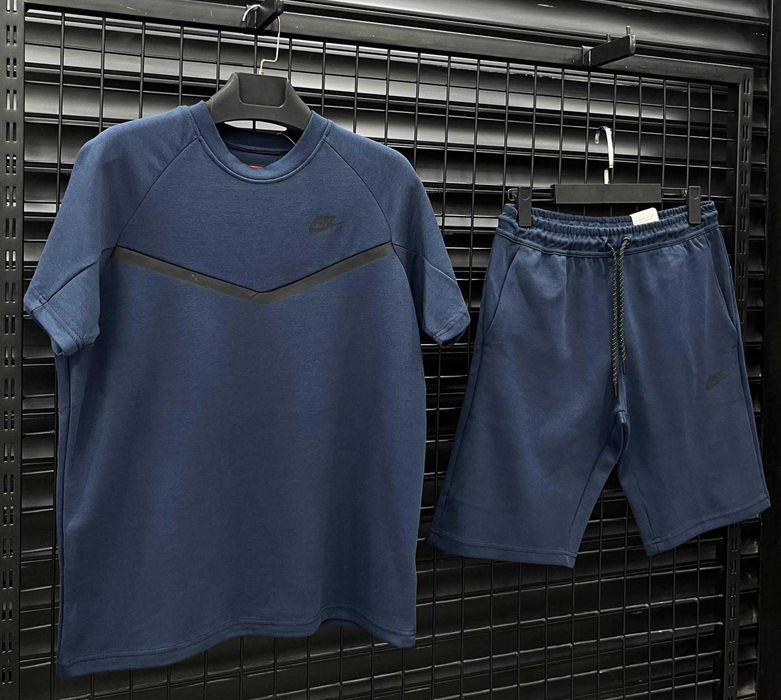 Мъжки екипи Nike