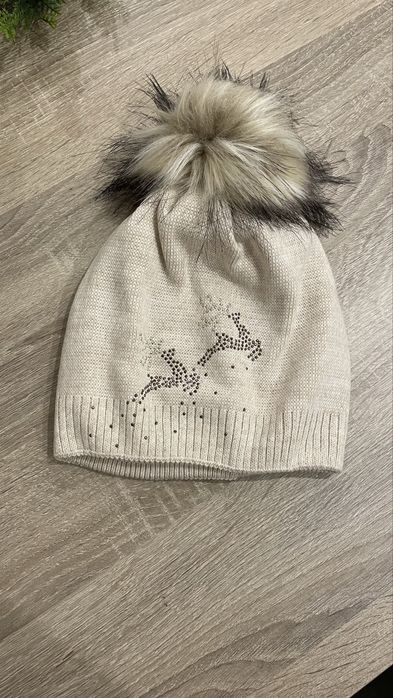 Нови дамски зимни шапки